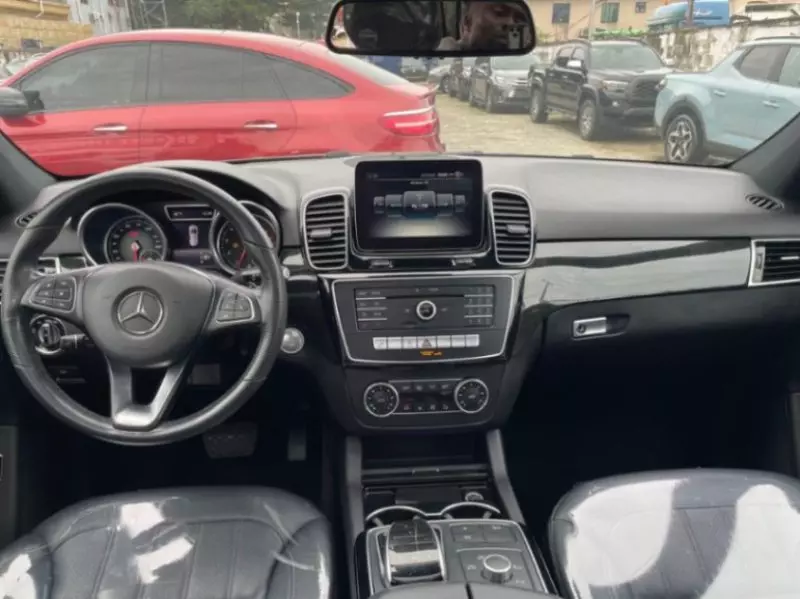 Mercedes-Benz Gle-class   - 2017