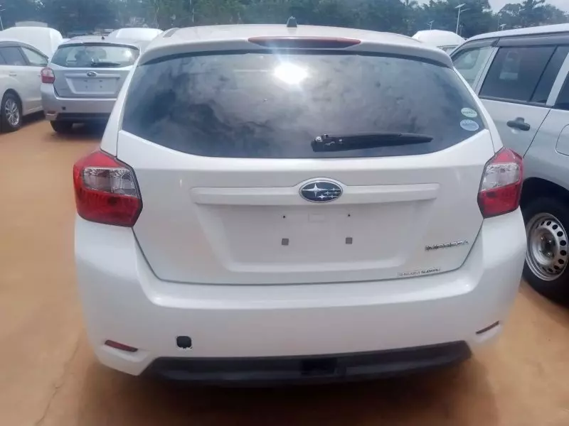 Subaru Impreza   - 2014