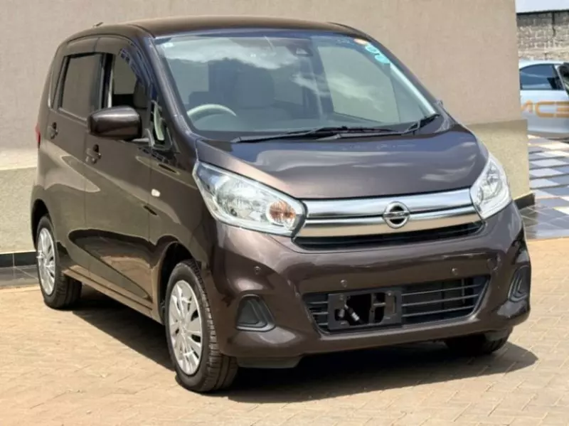 Nissan Dayz   - 2018