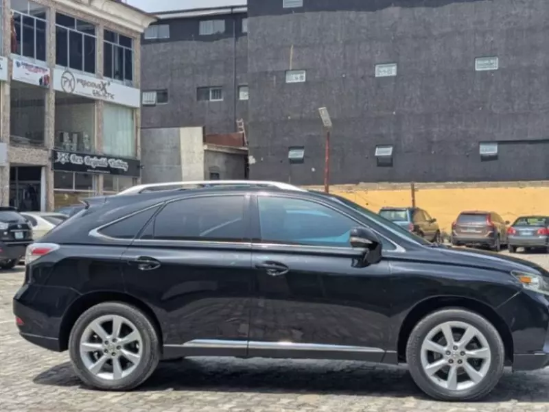 Lexus RX   - 2011