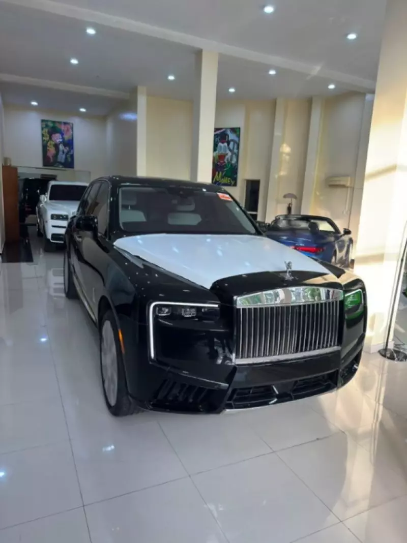 Rolls-Royce Cullinan - 2025