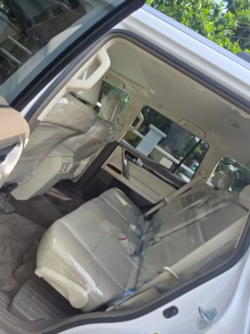 Lexus GX 460   - 2011