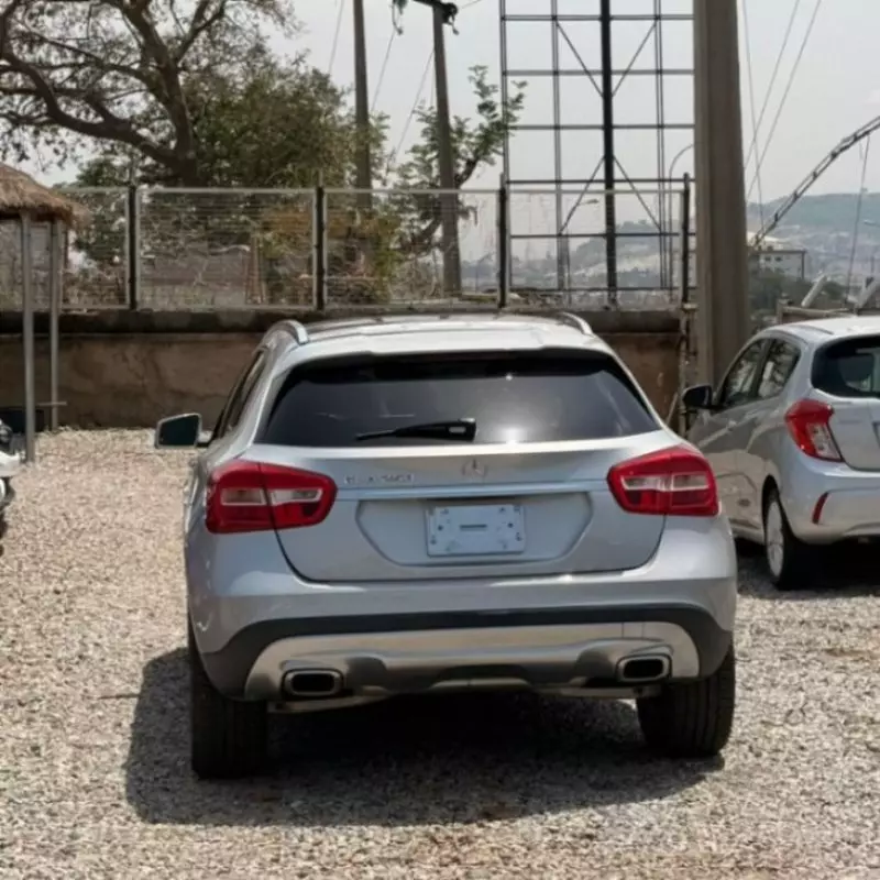 Mercedes-Benz GLA-Class   - 2016