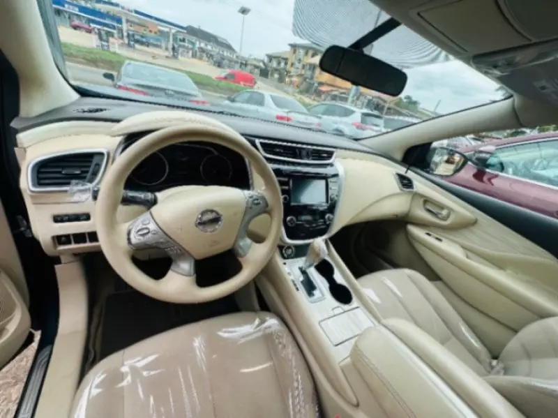 Nissan Murano   - 2015