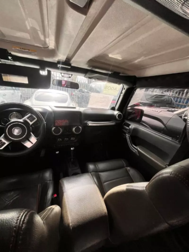 JEEP Wrangler   - 2011