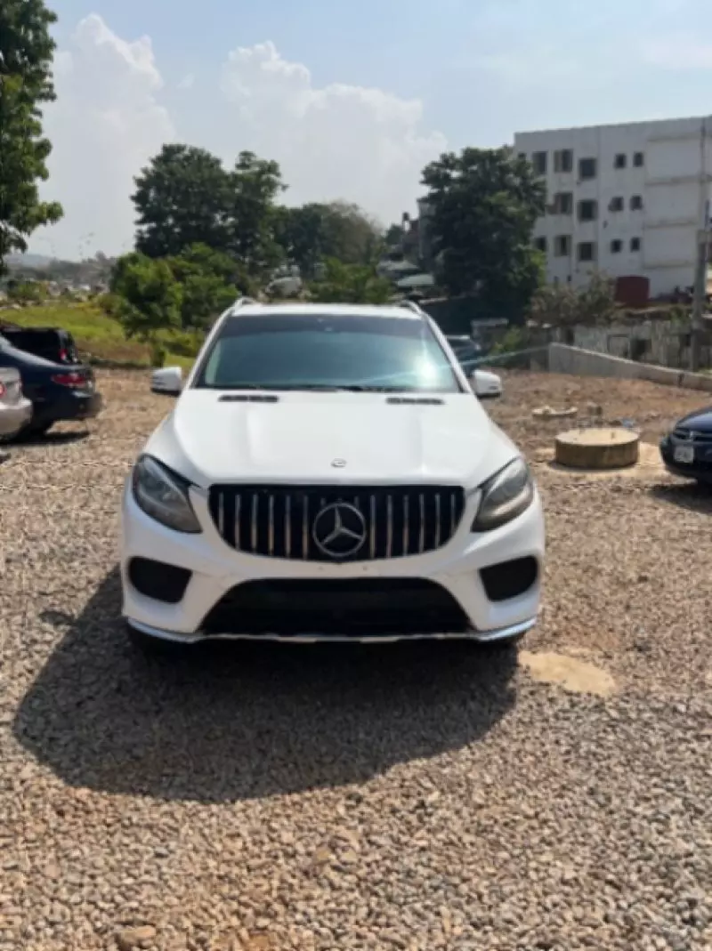 Mercedes-Benz ML 350   - 2014