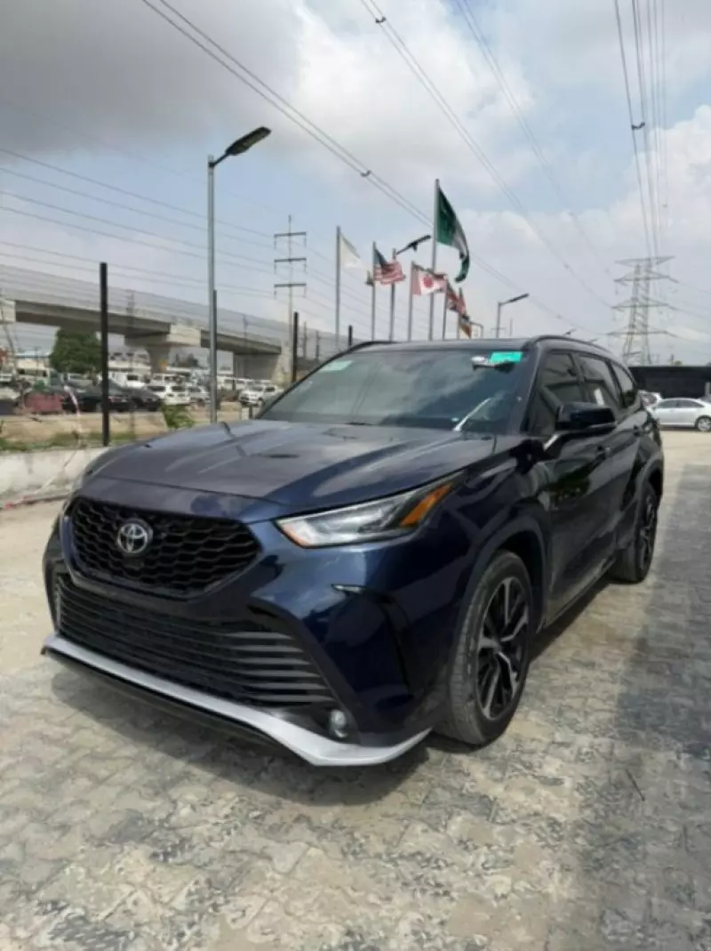 Toyota Highlander - 2023