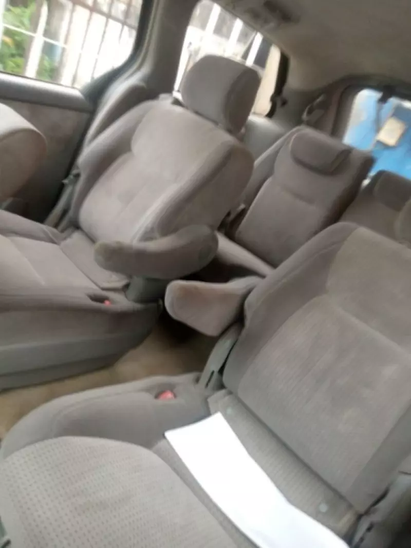 TOYOTA Sienna   - 2008