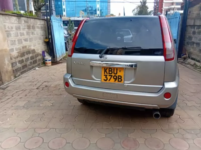 Nissan X-Trail   - 2006