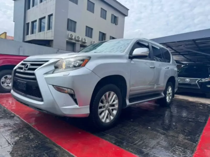Lexus GX   - 2015
