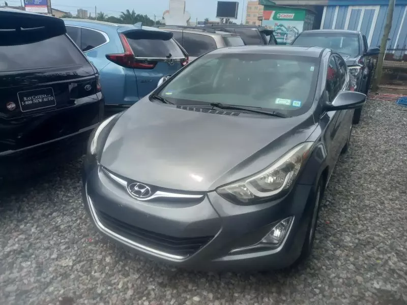 Hyundai Elantra   - 2016