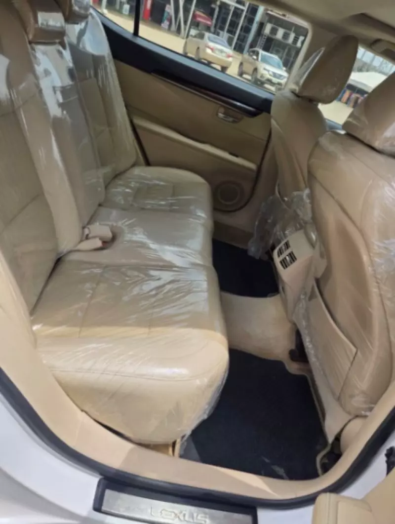 Lexus ES - 2014