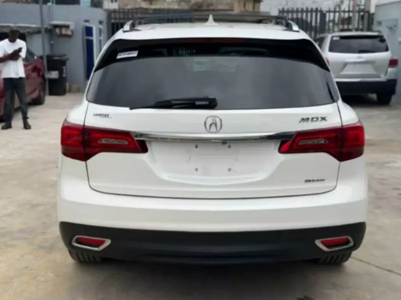 Acura MDX   - 2016