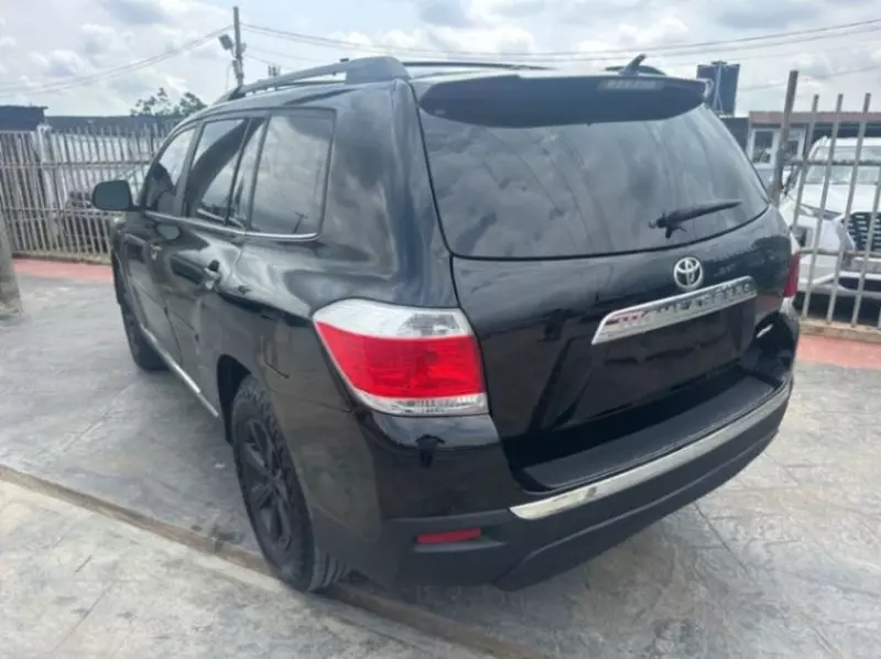 TOYOTA Highlander   - 2012