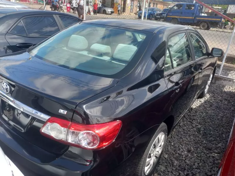 Toyota Corolla   - 2013