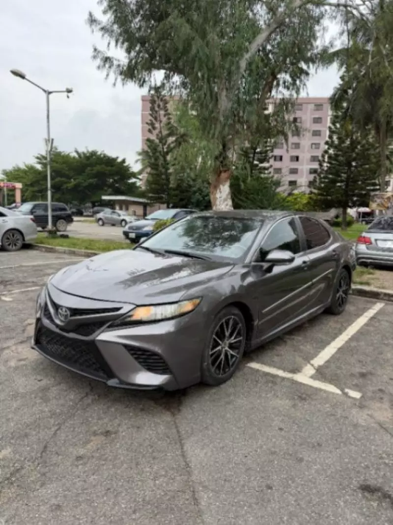 Toyota Camry   - 2021