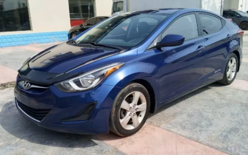 Hyundai Elantra   - 2015