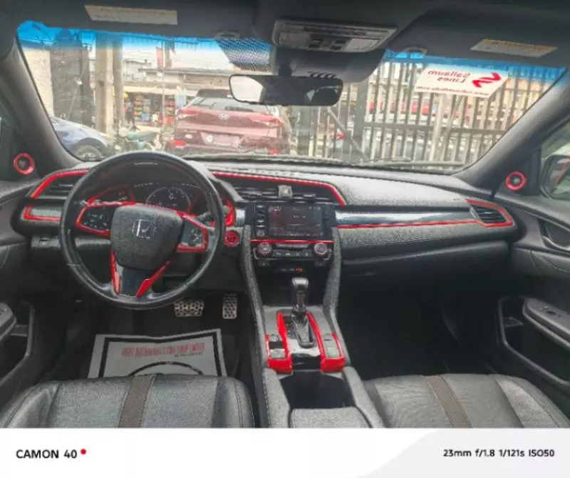 Honda Civic   - 2021