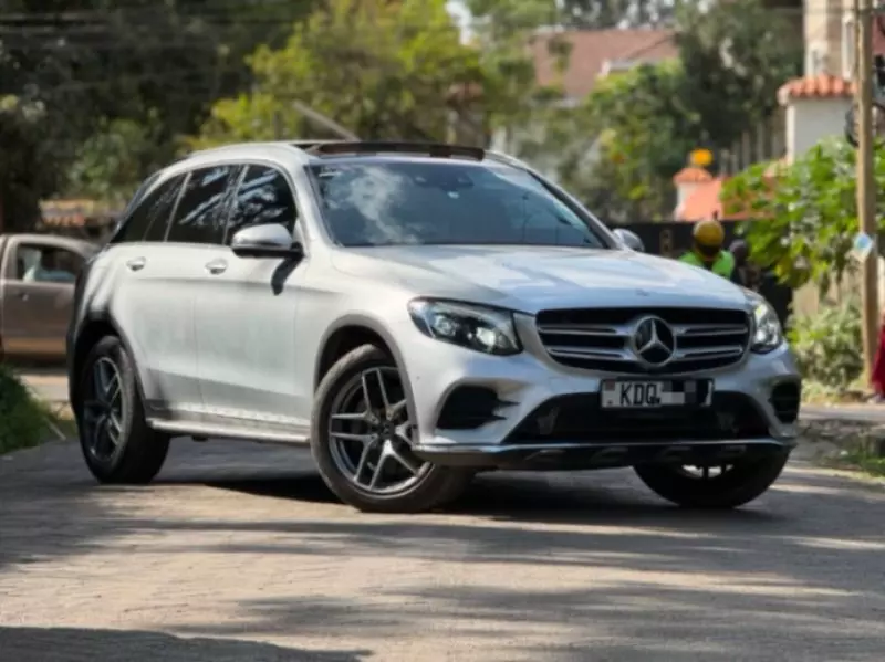 Mercedes-Benz GLC 220   - 2017