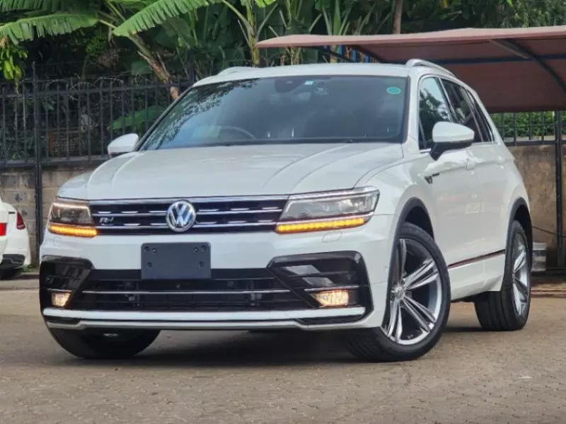 Volkswagen Tiguan   - 2018