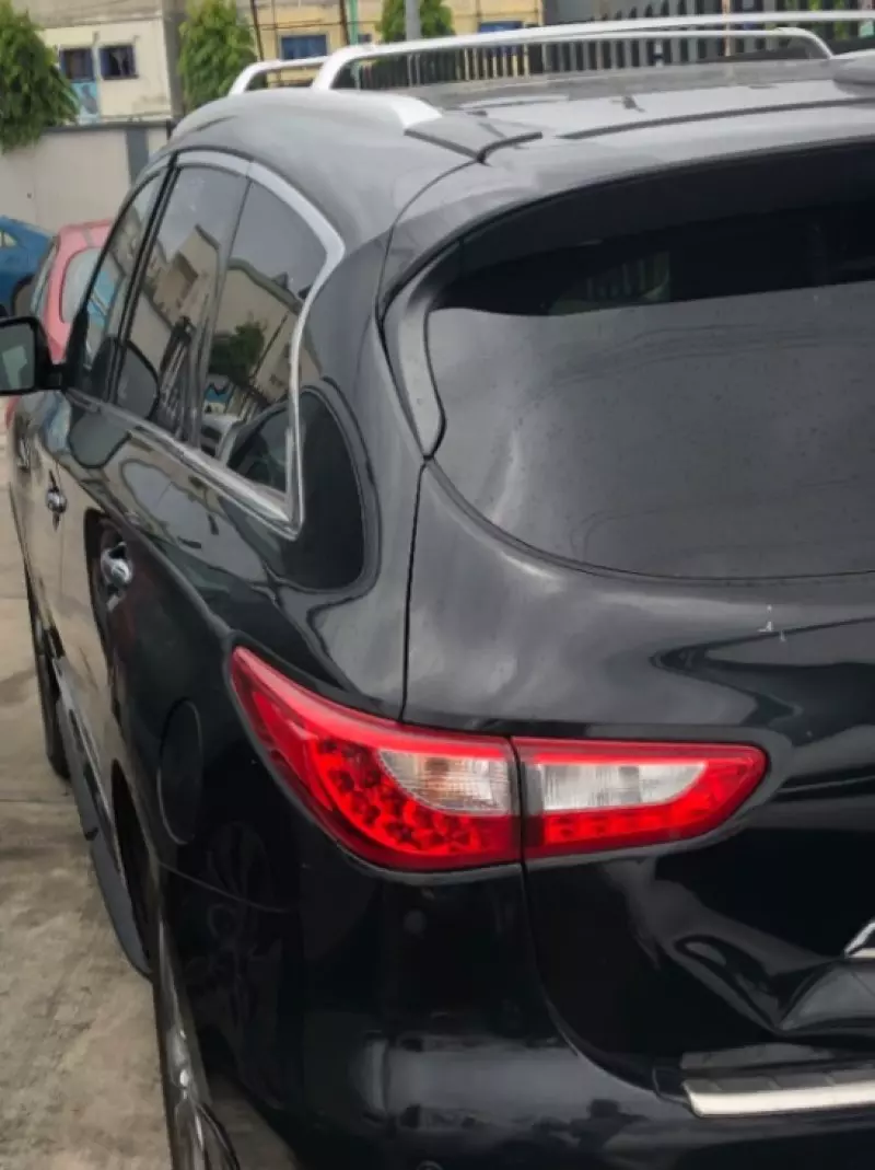 Infiniti QX60   - 2013
