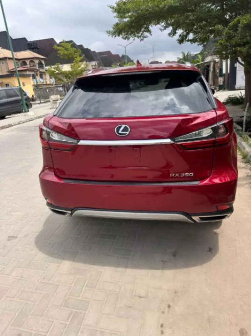 Lexus RX   - 2020