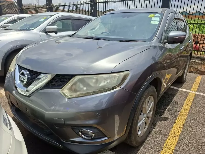 Nissan X-Trail   - 2014