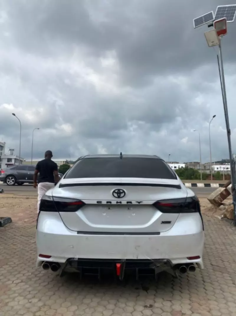 TOYOTA Camry   - 2018