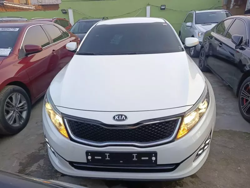 KIA K5   - 2015
