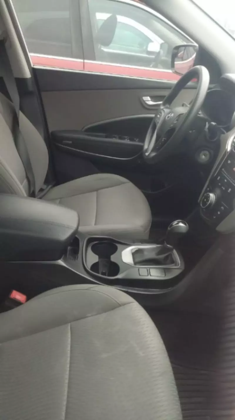Hyundai Santa Fe - 2017