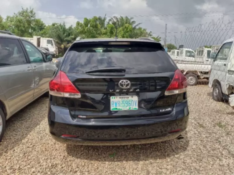 TOYOTA Venza   - 2013