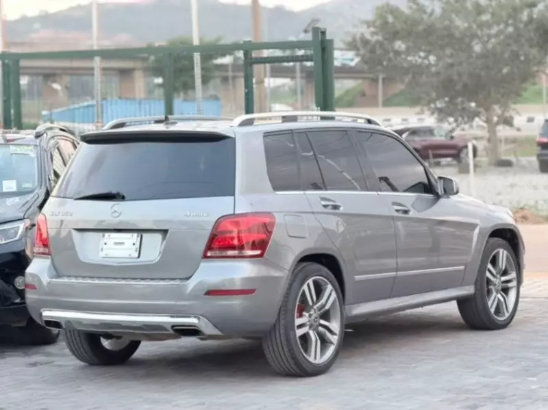 Mercedes-Benz GLK 350   - 2013