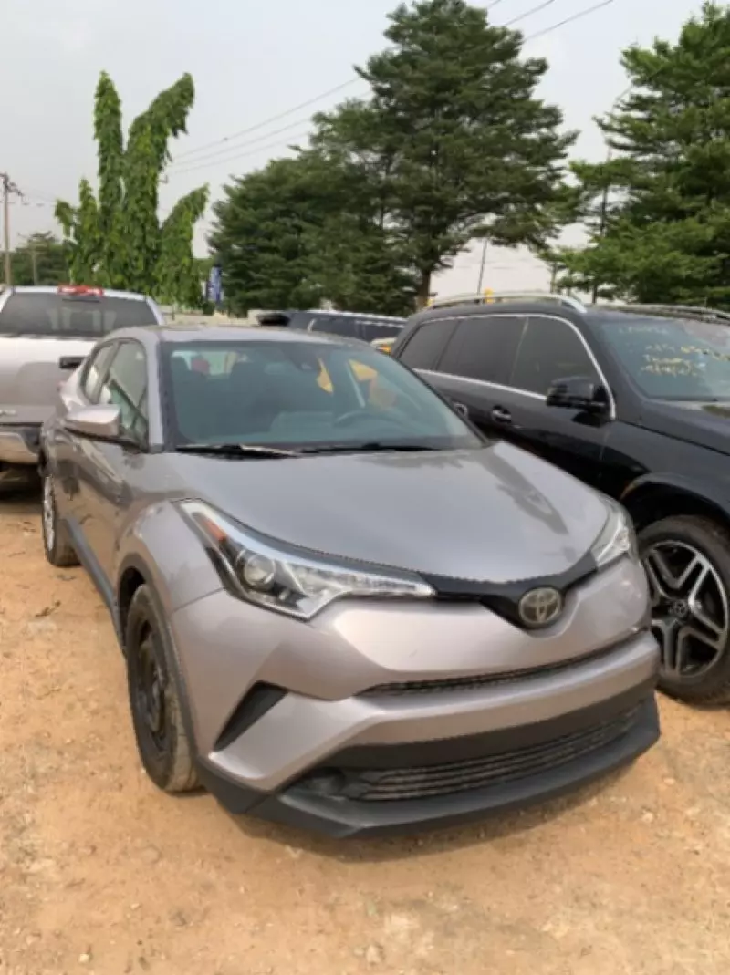 Toyota C-HR   - 2019
