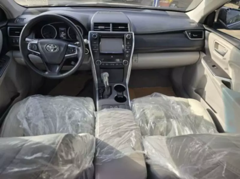 Toyota Camry   - 2015