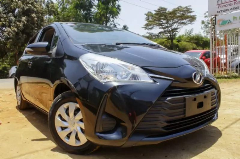 Toyota Vitz   - 2018