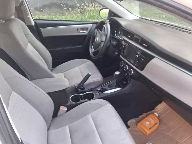 TOYOTA Corolla   - 2015