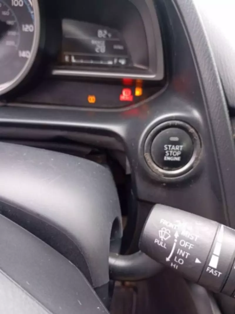 TOYOTA Yaris   - 2020