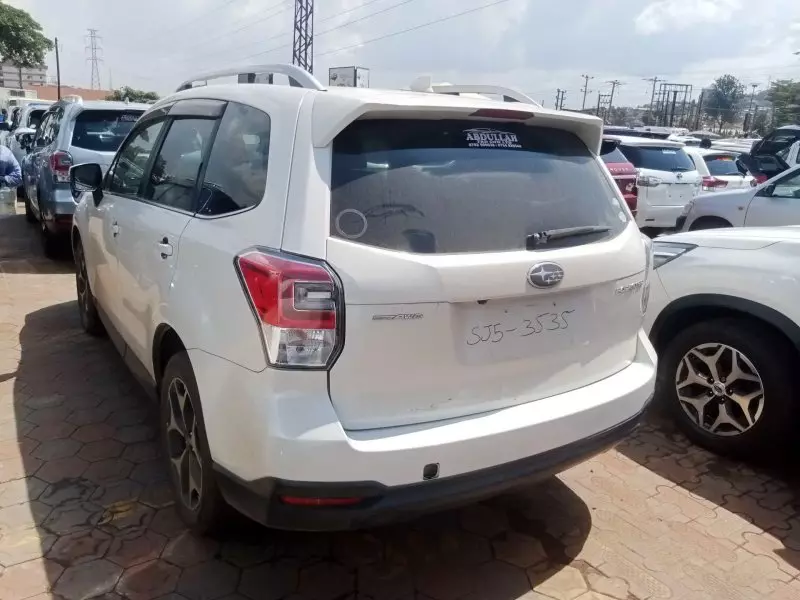 Subaru Forester   - 2015