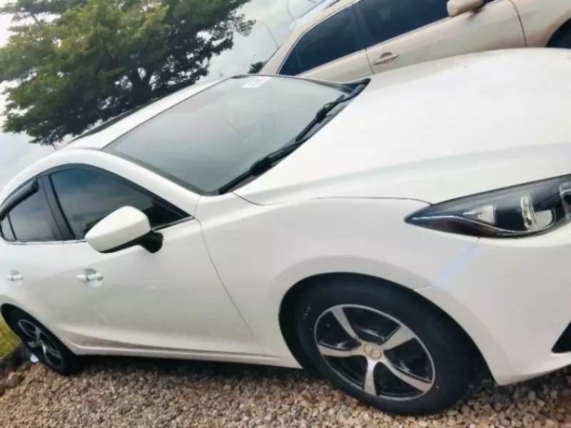 Mazda Mazda3   - 2014