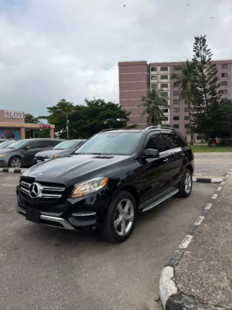 Mercedes-Benz GLE 350   - 2017