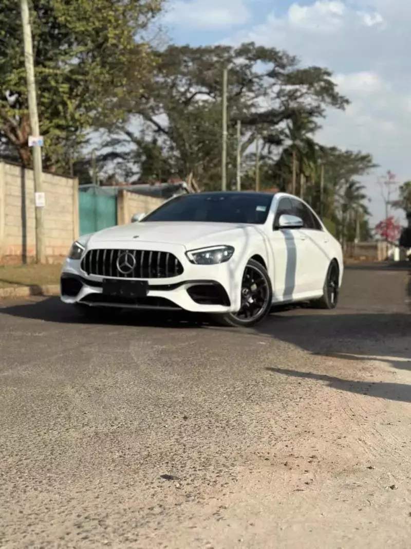 Mercedes-Benz E250   - 2016