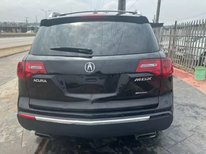 Acura MDX   - 2010