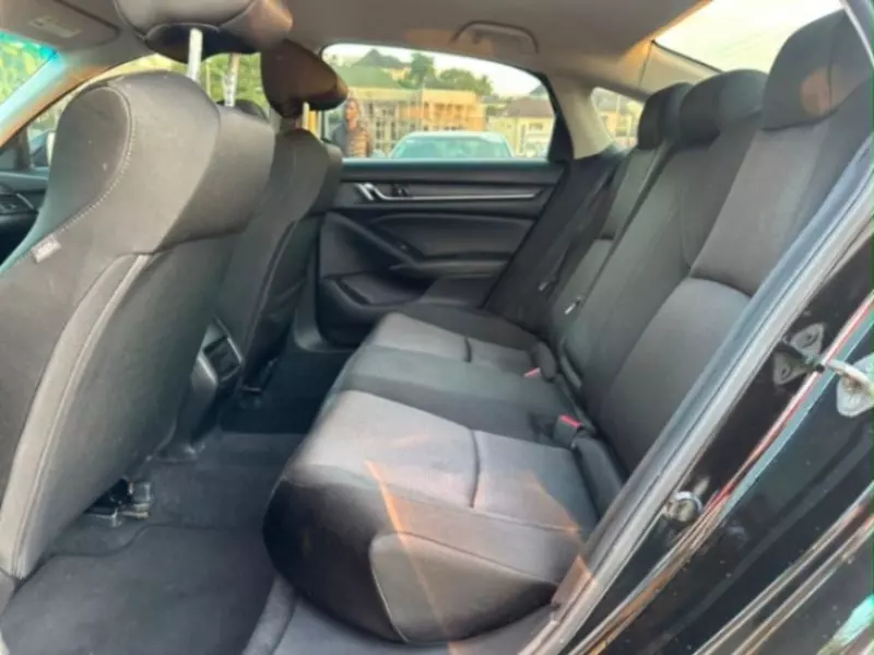 Honda Accord   - 2019