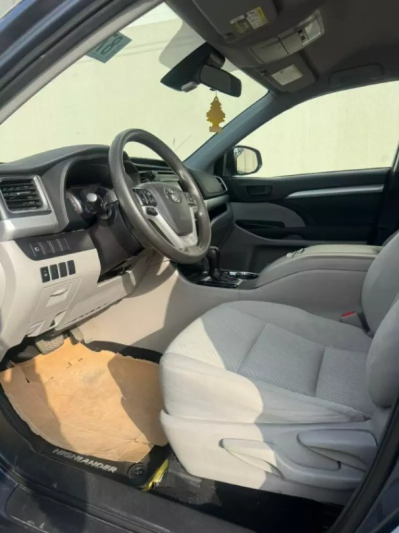 Toyota Highlander   - 2009
