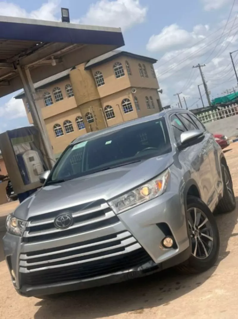 Toyota Highlander - 2018