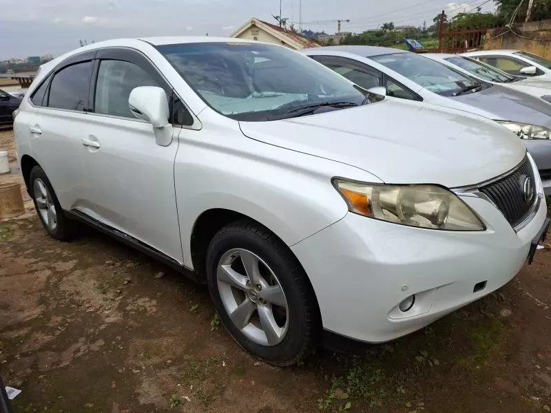 Toyota Lexus RX 270 - 2011