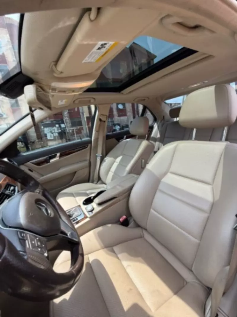 Mercedes-Benz C 300 - 2014