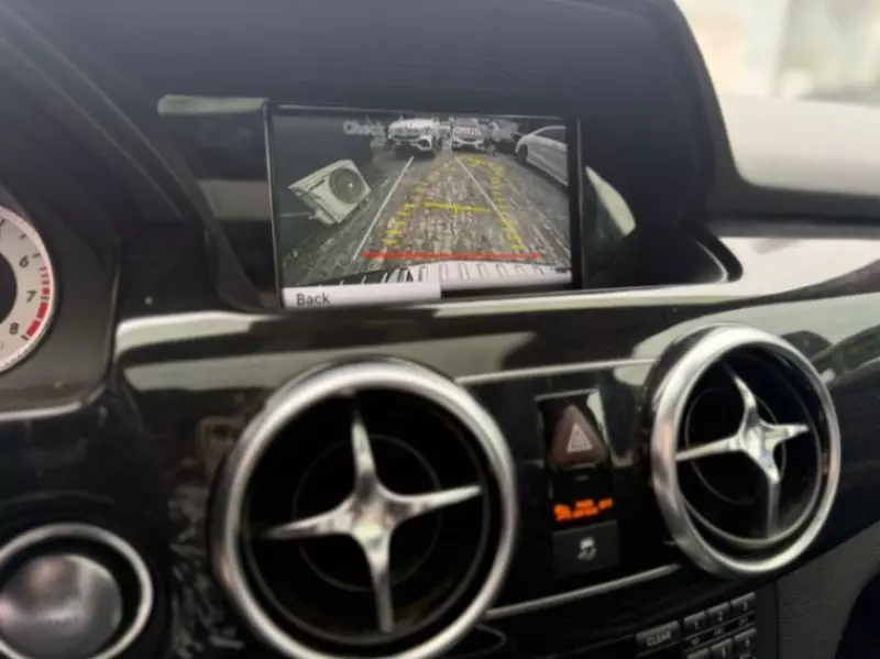 Mercedes-Benz GLK 300   - 2013