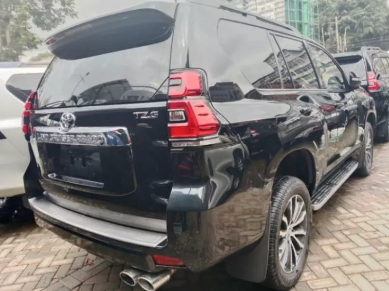 Toyota Landcruiser Prado   - 2018