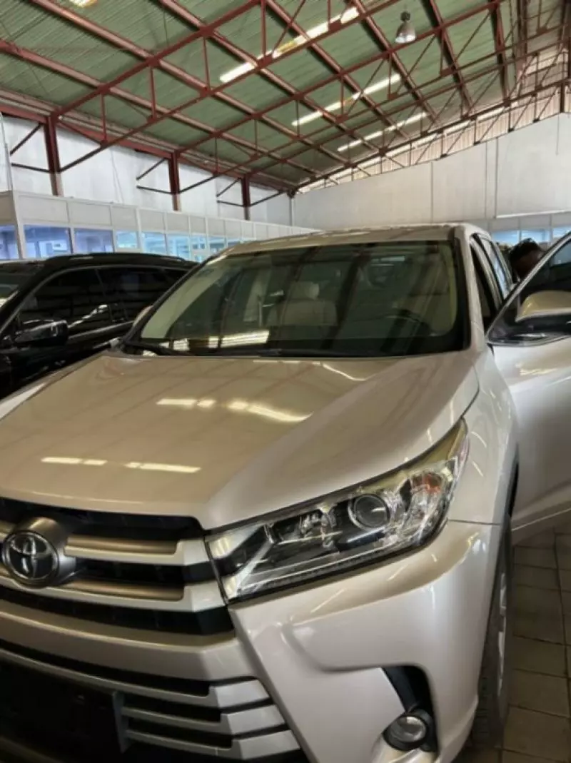 TOYOTA Highlander   - 2020
